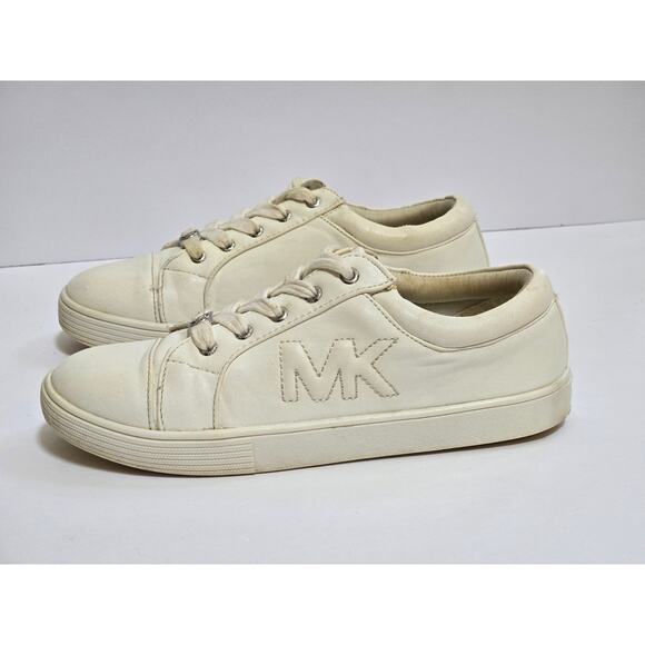 Michael Kors Cailmay MK Logo Embroidered Girls Low-top Sneakers US 3 \ EUR 34 - Picture 1 of 5